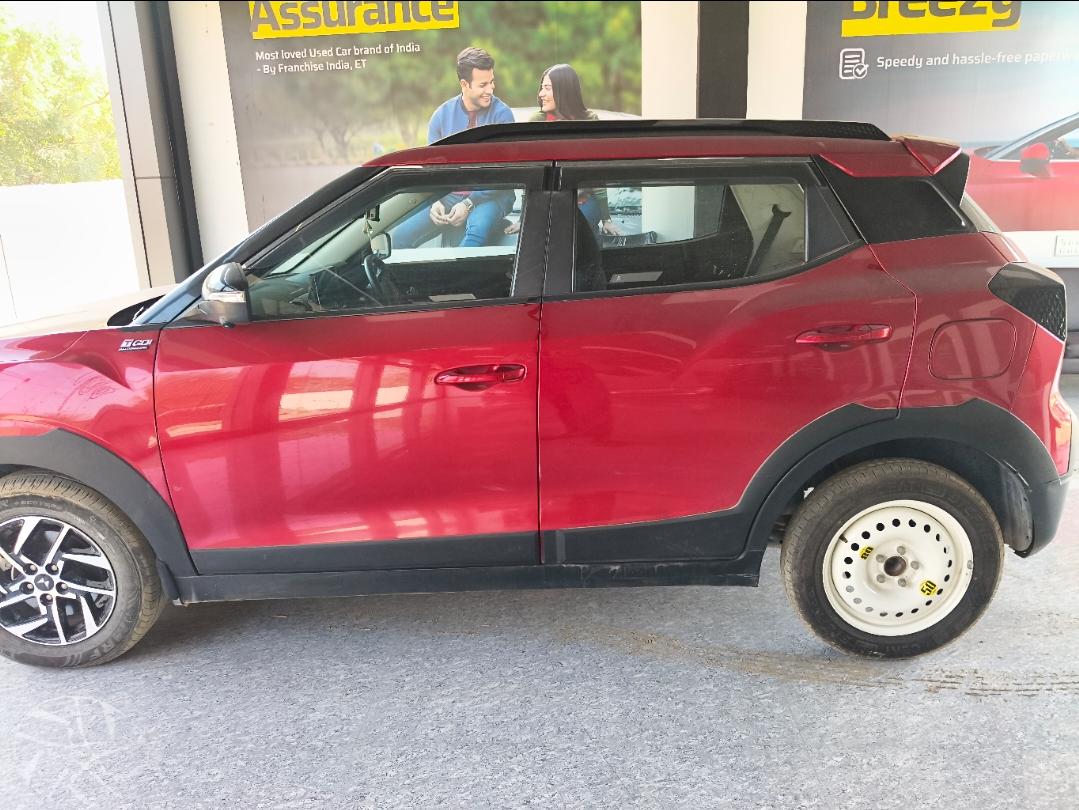 यूज़्ड 2024 महिंद्रा एक्सयूवी 3XO, Indiranagar Sec-18, Lucknow यूज़्ड 2024 महिंद्रा एक्सयूवी 3XO, Indiranagar Sec-18, Lucknow