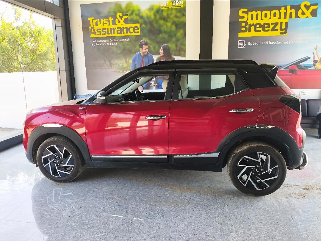 2024 महिंद्रा एक्सयूवी 3XO AX7L 1.2 TGDi AT 2024 महिंद्रा एक्सयूवी 3XO AX7L 1.2 TGDi AT