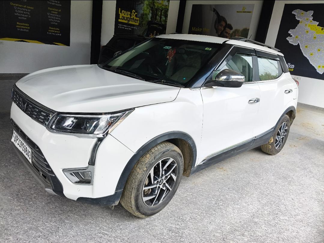 2023 महिंद्रा एक्सयूवी300 W8 (O) Diesel 2023 महिंद्रा एक्सयूवी300 W8 (O) Diesel