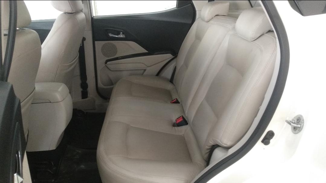 यूज़्ड 2022 महिंद्रा एक्सयूवी300, Saveena, Udaipur 16 यूज़्ड 2022 महिंद्रा एक्सयूवी300, Saveena, Udaipur 16