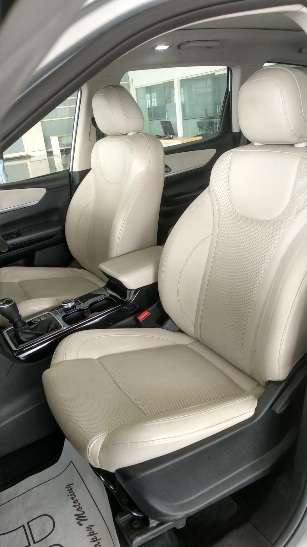 यूज़्ड 2024 महिंद्रा एक्सयूवी700, Saveena, Udaipur 13 यूज़्ड 2024 महिंद्रा एक्सयूवी700, Saveena, Udaipur 13