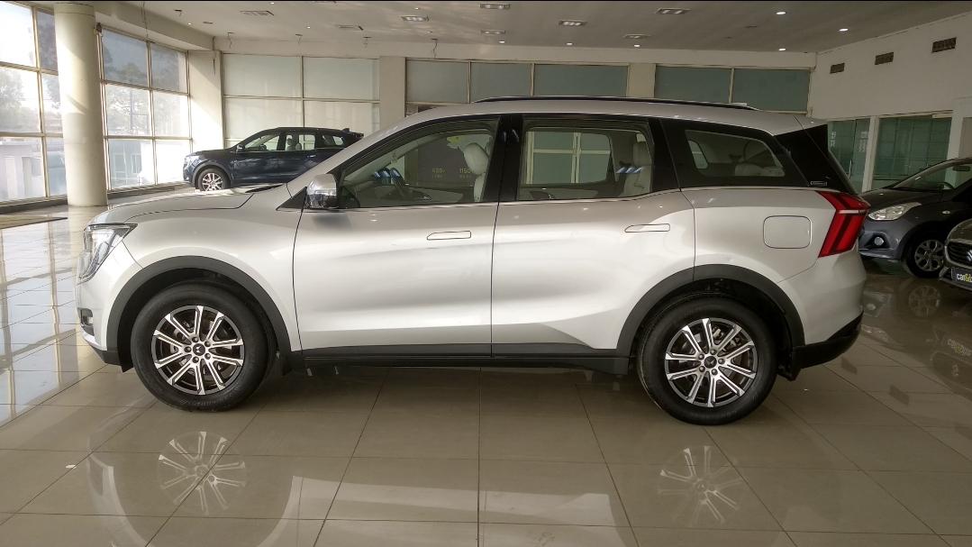 यूज़्ड 2024 महिंद्रा एक्सयूवी700, Saveena, Udaipur 1 यूज़्ड 2024 महिंद्रा एक्सयूवी700, Saveena, Udaipur 1