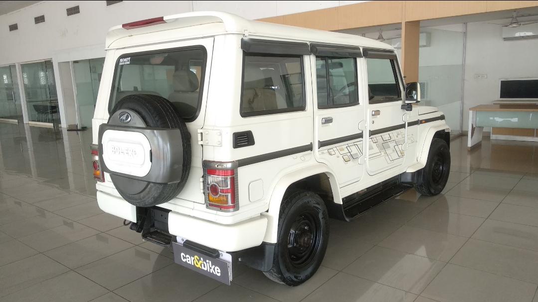 यूज़्ड 2017 महिंद्रा बोलेरो, Saveena, Udaipur 2 यूज़्ड 2017 महिंद्रा बोलेरो, Saveena, Udaipur 2