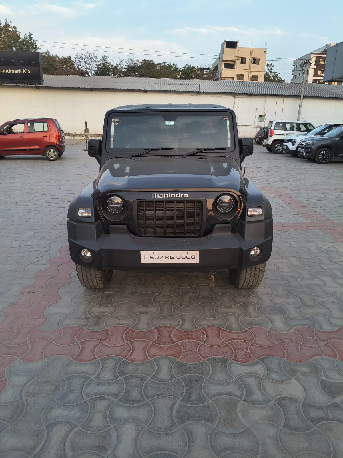 2023 महिंद्रा थार LX Manual 4 Seater Hard Top Diesel 2023 महिंद्रा थार LX Manual 4 Seater Hard Top Diesel