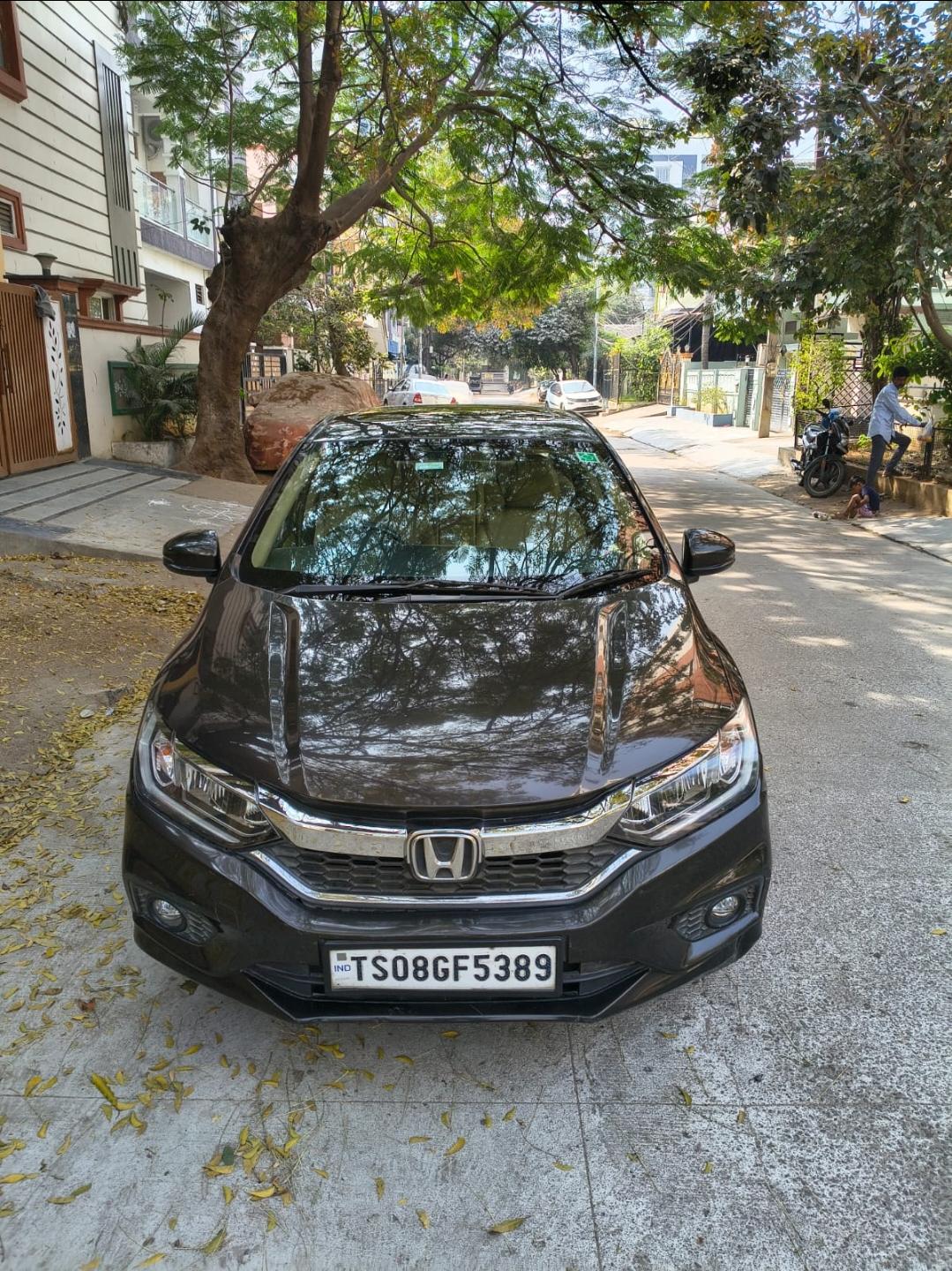 2018 होंडा सिटी VX MT Petrol BS IV 2018 होंडा सिटी VX MT Petrol BS IV