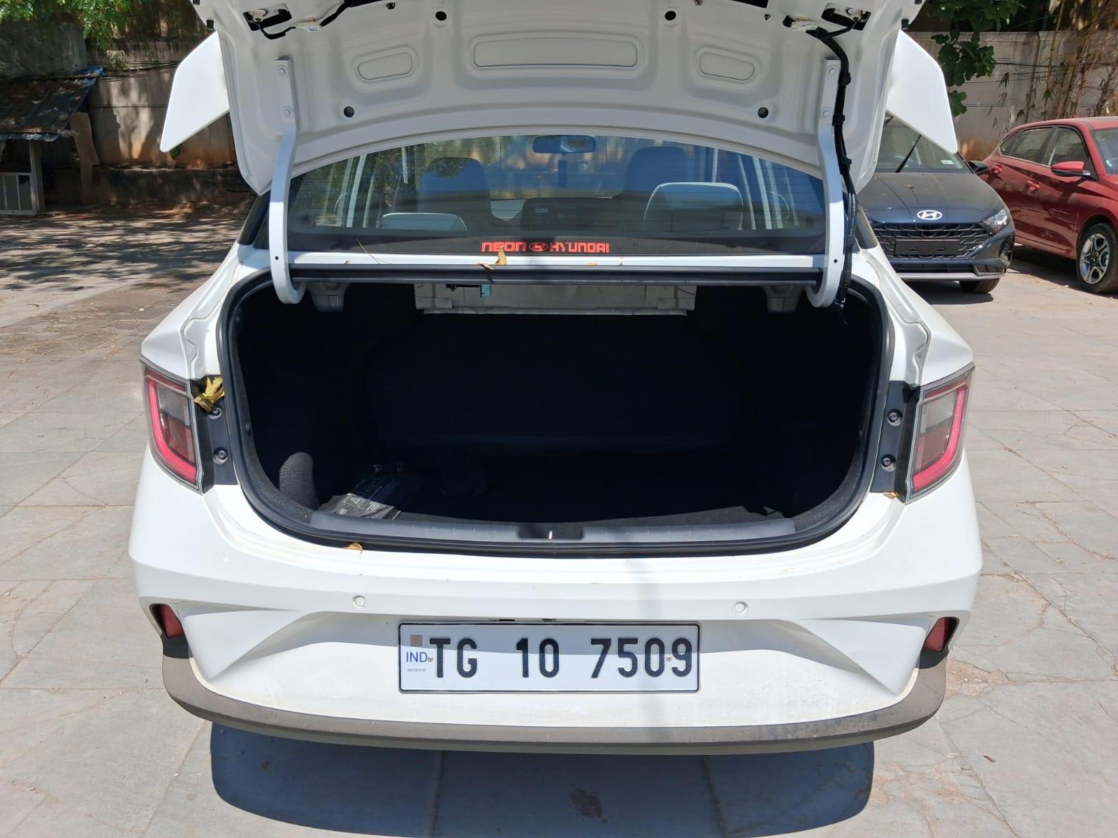 यूज़्ड 2024 ह्युंडई ओरा, Medipalli, Hyderabad 5 यूज़्ड 2024 ह्युंडई ओरा, Medipalli, Hyderabad 5