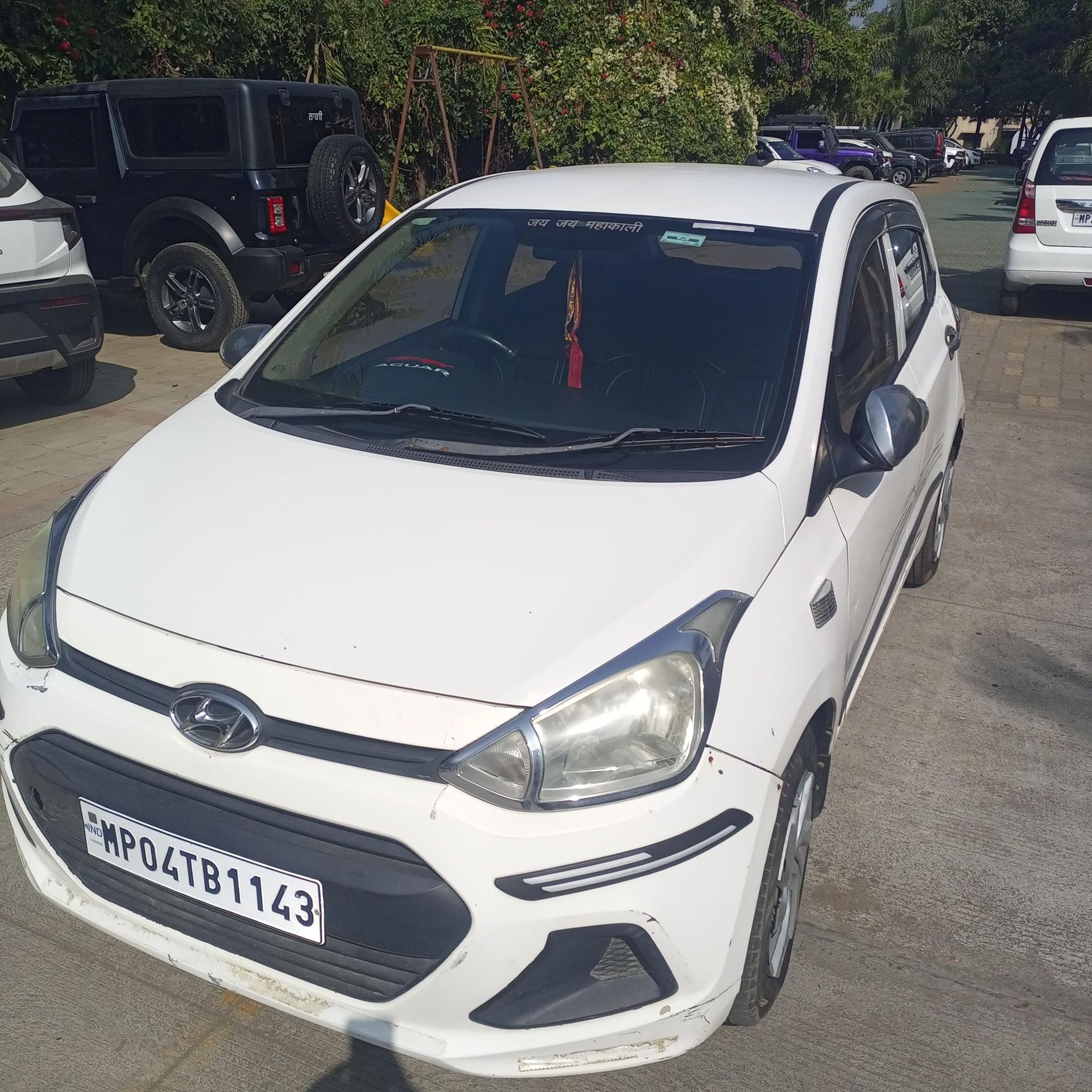 2017 ह्युंडई ग्रैंड आई10 1.1 Sportz Special Edition Diesel 2017 ह्युंडई ग्रैंड आई10 1.1 Sportz Special Edition Diesel