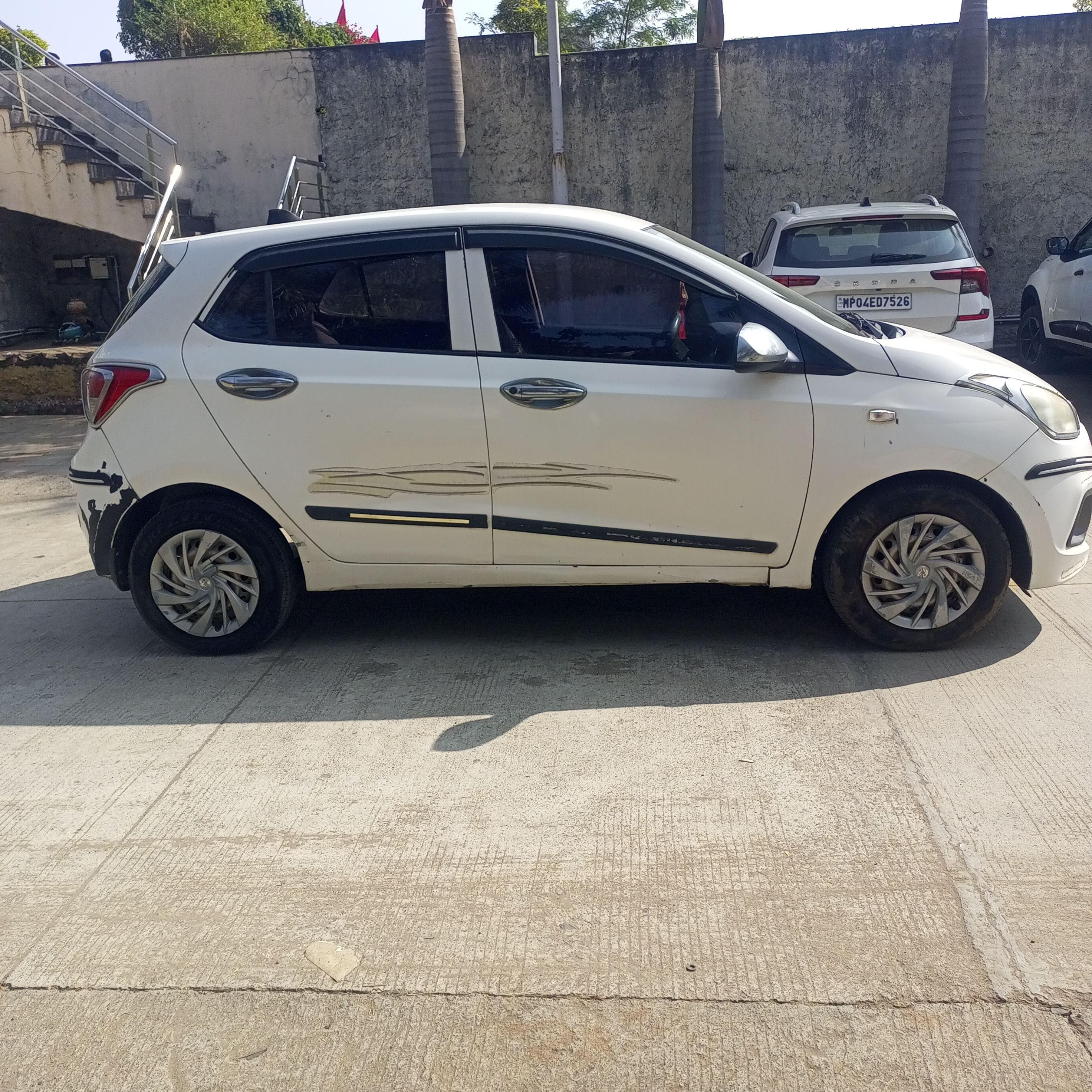 यूज़्ड 2017 ह्युंडई ग्रैंड आई10, Gurriya, Chhindwara 5 यूज़्ड 2017 ह्युंडई ग्रैंड आई10, Gurriya, Chhindwara 5