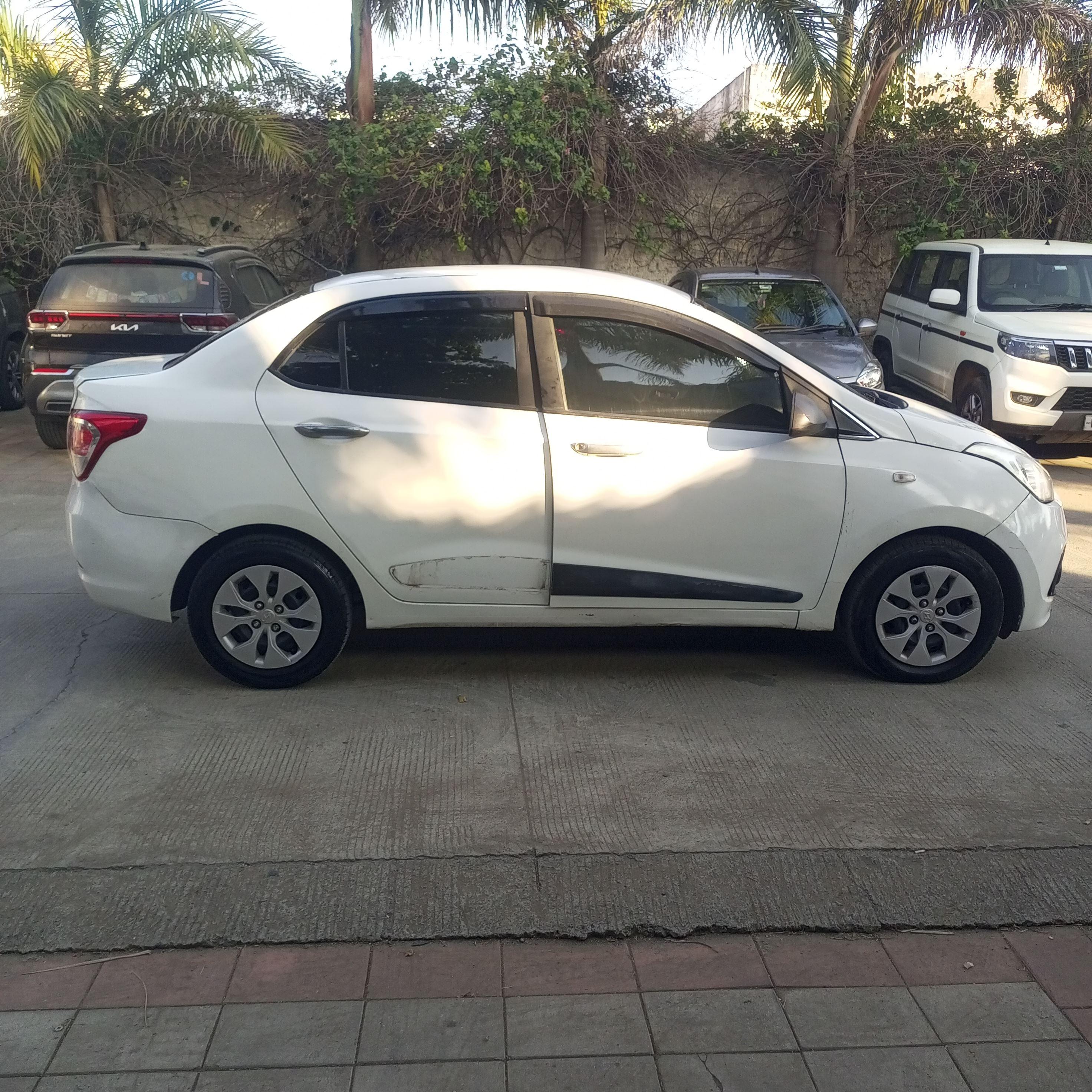 यूज़्ड 2017 ह्युंडई एक्सेंट, Gurriya, Chhindwara 5 यूज़्ड 2017 ह्युंडई एक्सेंट, Gurriya, Chhindwara 5