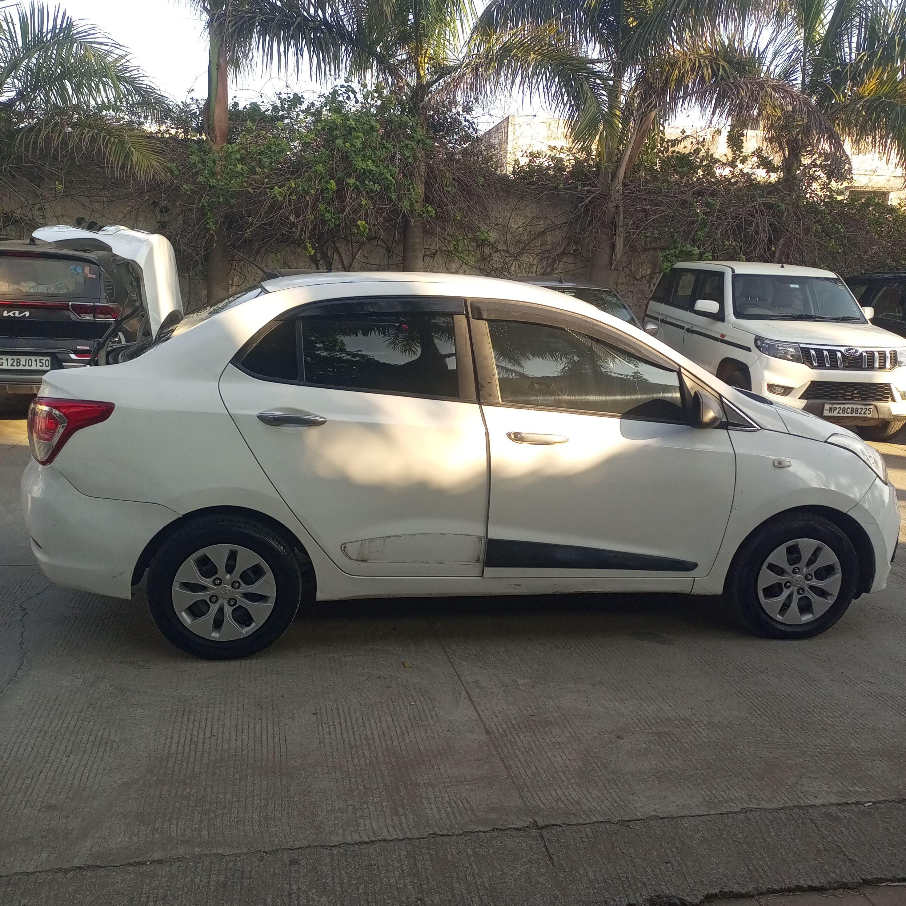 यूज़्ड 2017 ह्युंडई एक्सेंट, Gurriya, Chhindwara 9 यूज़्ड 2017 ह्युंडई एक्सेंट, Gurriya, Chhindwara 9