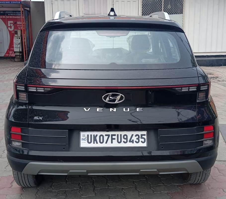 यूज़्ड 2024 ह्युंडई वेन्यू, Mothrowala, Dehradun 3 यूज़्ड 2024 ह्युंडई वेन्यू, Mothrowala, Dehradun 3