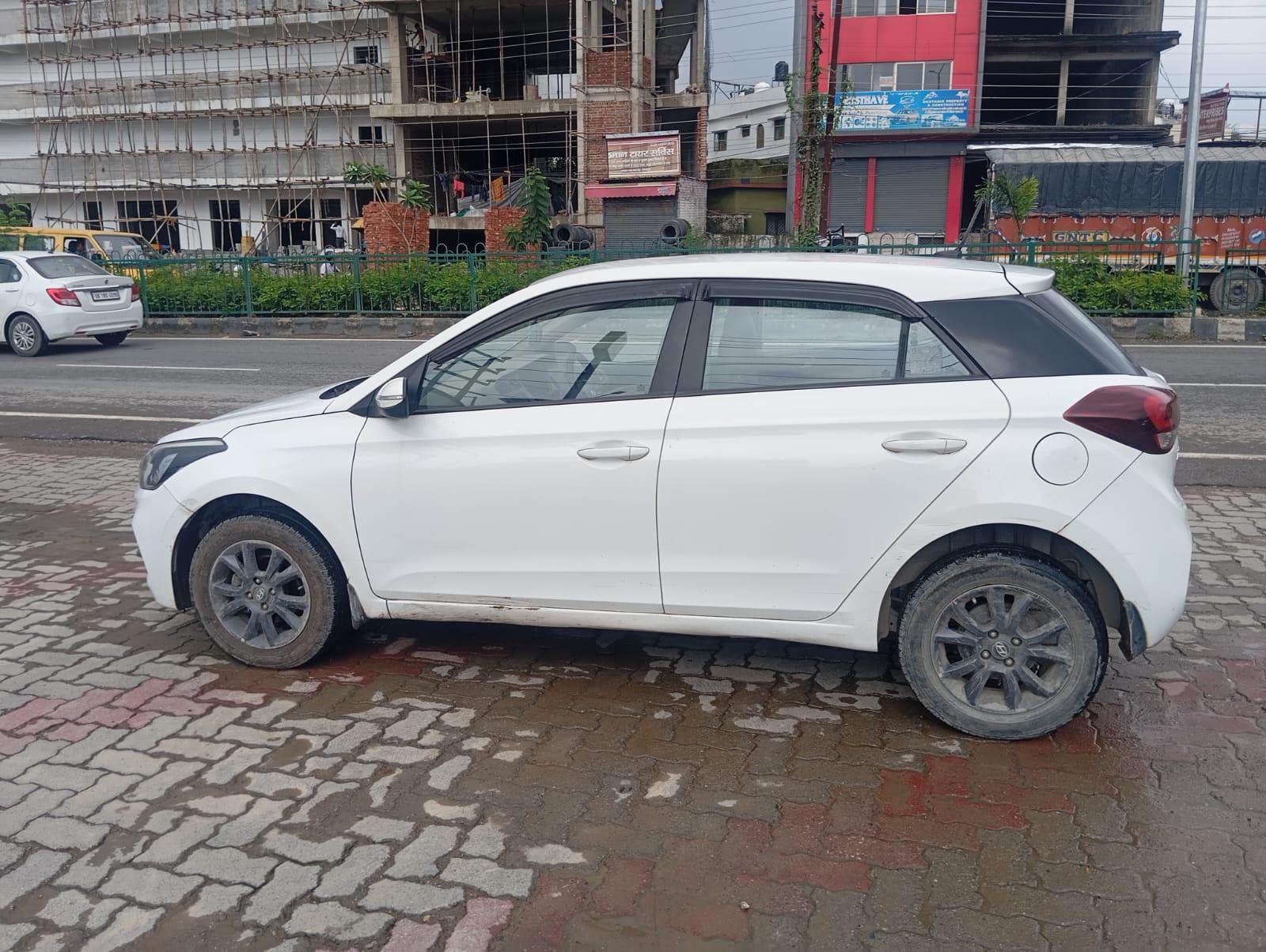 यूज़्ड 2018 ह्युंडई ईलाइट आई20, Mothrowala, Dehradun 1 यूज़्ड 2018 ह्युंडई ईलाइट आई20, Mothrowala, Dehradun 1