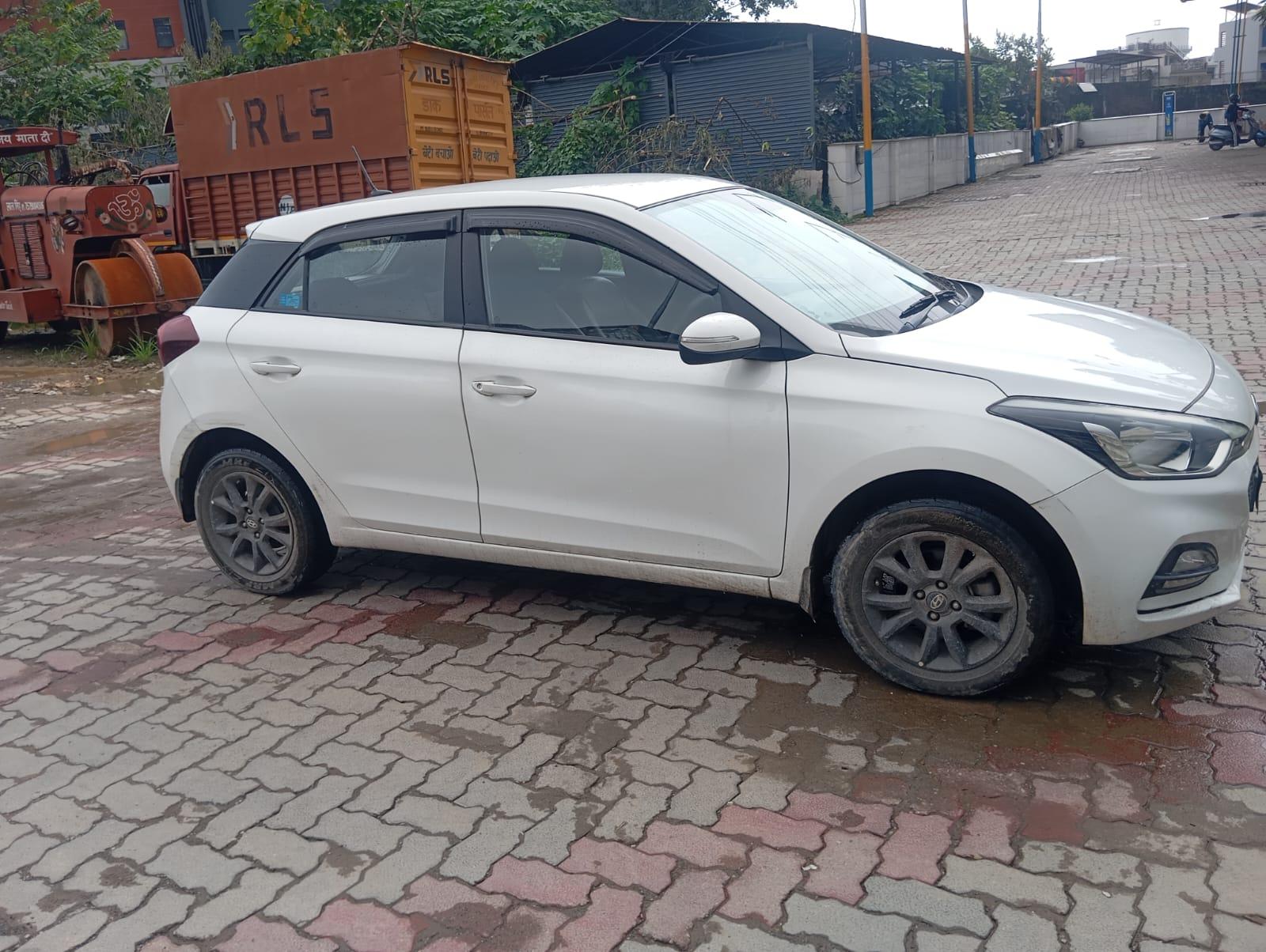 यूज़्ड 2018 ह्युंडई ईलाइट आई20, Mothrowala, Dehradun 2 यूज़्ड 2018 ह्युंडई ईलाइट आई20, Mothrowala, Dehradun 2