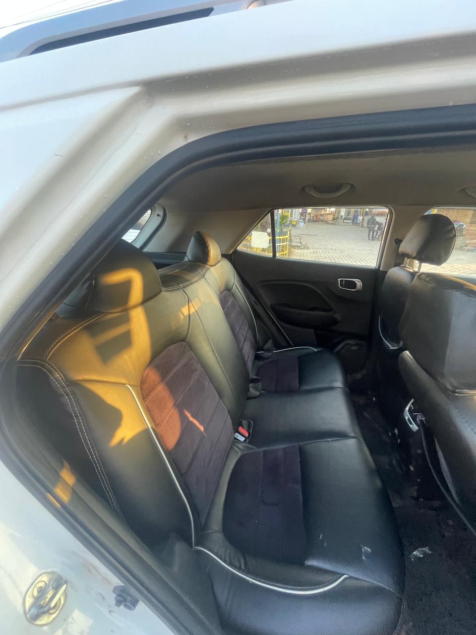 यूज़्ड 2021 ह्युंडई वेन्यू, Mothrowala, Dehradun 10 यूज़्ड 2021 ह्युंडई वेन्यू, Mothrowala, Dehradun 10