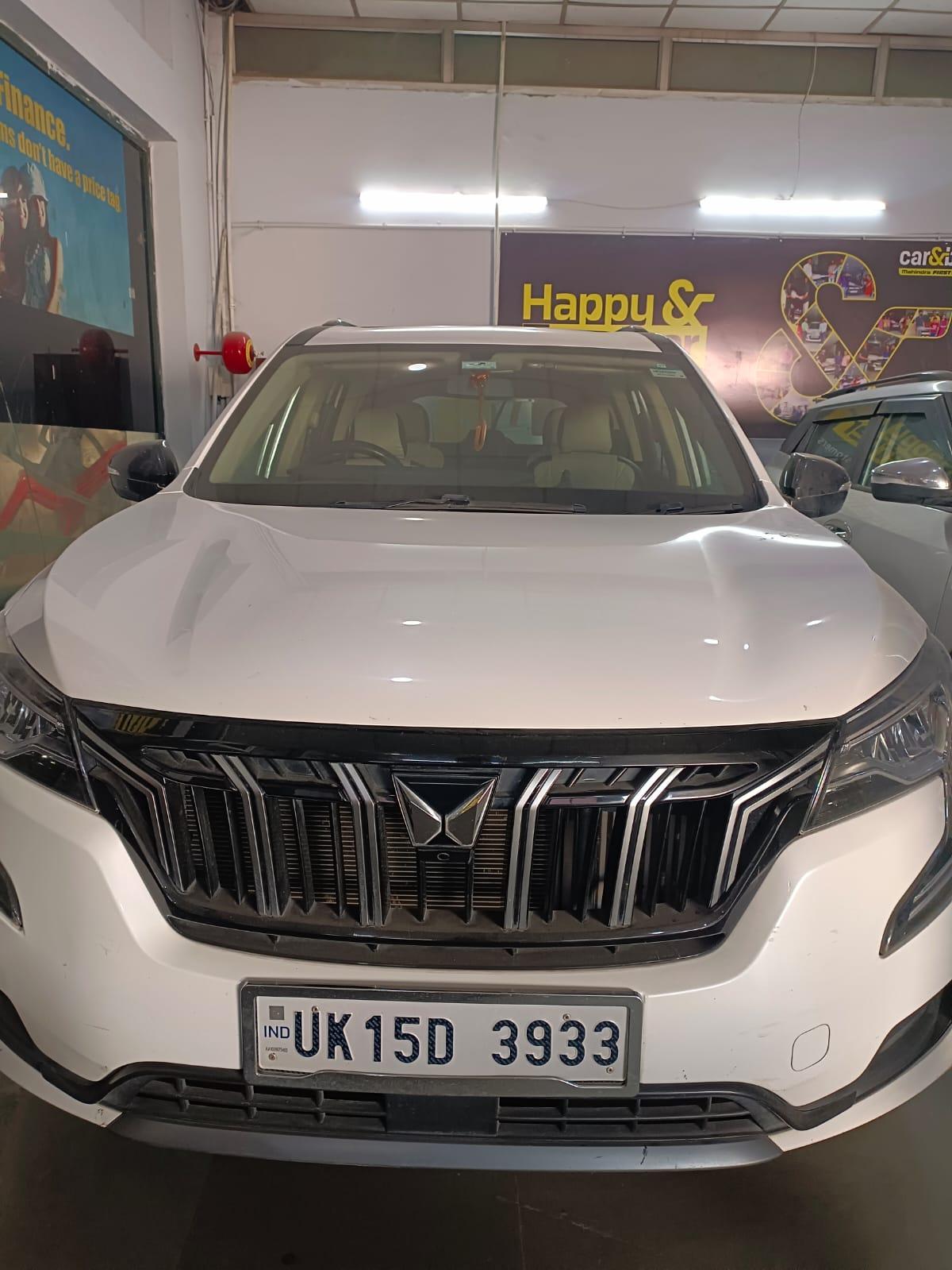 2023 महिंद्रा एक्सयूवी700 AX5 MT Diesel 5 STR 2023 महिंद्रा एक्सयूवी700 AX5 MT Diesel 5 STR