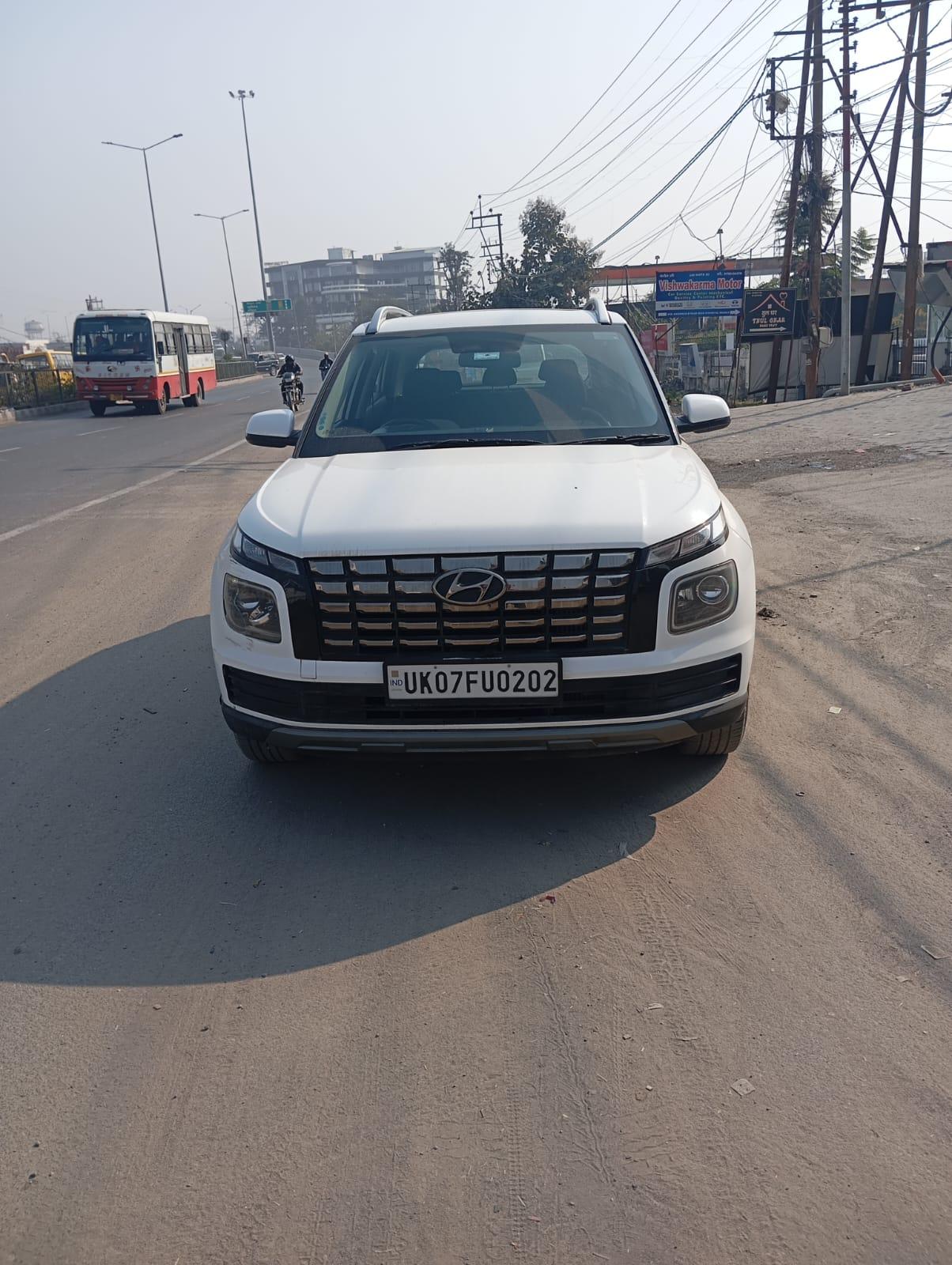 2024 ह्युंडई वेन्यू E 1.2 Petrol 2024 ह्युंडई वेन्यू E 1.2 Petrol