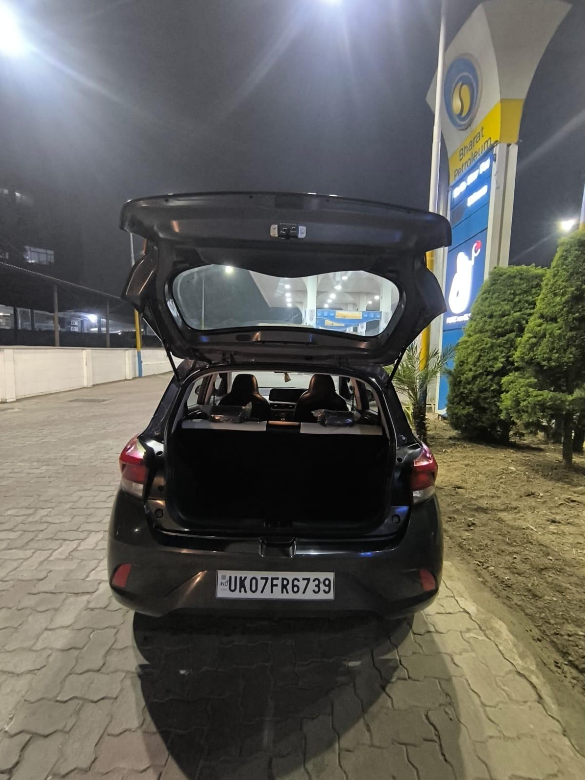 यूज़्ड 2023 ह्युंडई ग्रैंड आई10 निओस, Mothrowala, Dehradun 3 यूज़्ड 2023 ह्युंडई ग्रैंड आई10 निओस, Mothrowala, Dehradun 3