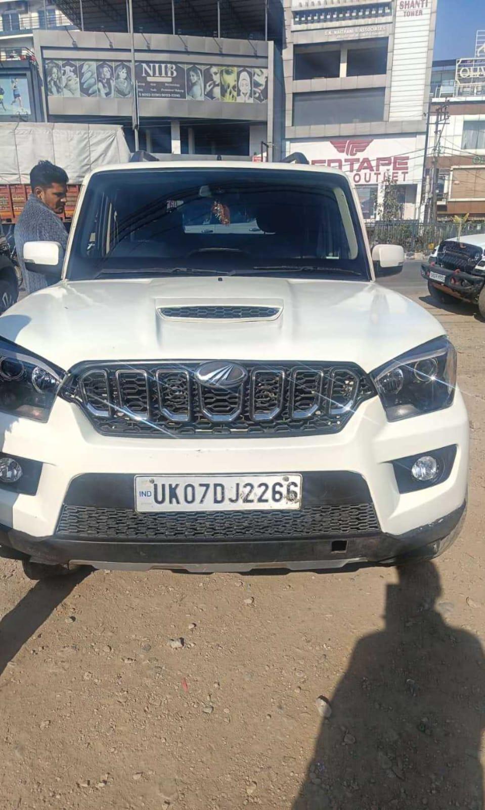 2018 महिंद्रा स्कॉर्पियो S11 2WD BS IV 2018 महिंद्रा स्कॉर्पियो S11 2WD BS IV