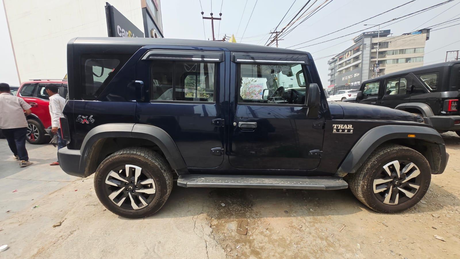 यूज़्ड 2025 महिंद्रा थार रॉक्स, Mothrowala, Dehradun 5 यूज़्ड 2025 महिंद्रा थार रॉक्स, Mothrowala, Dehradun 5