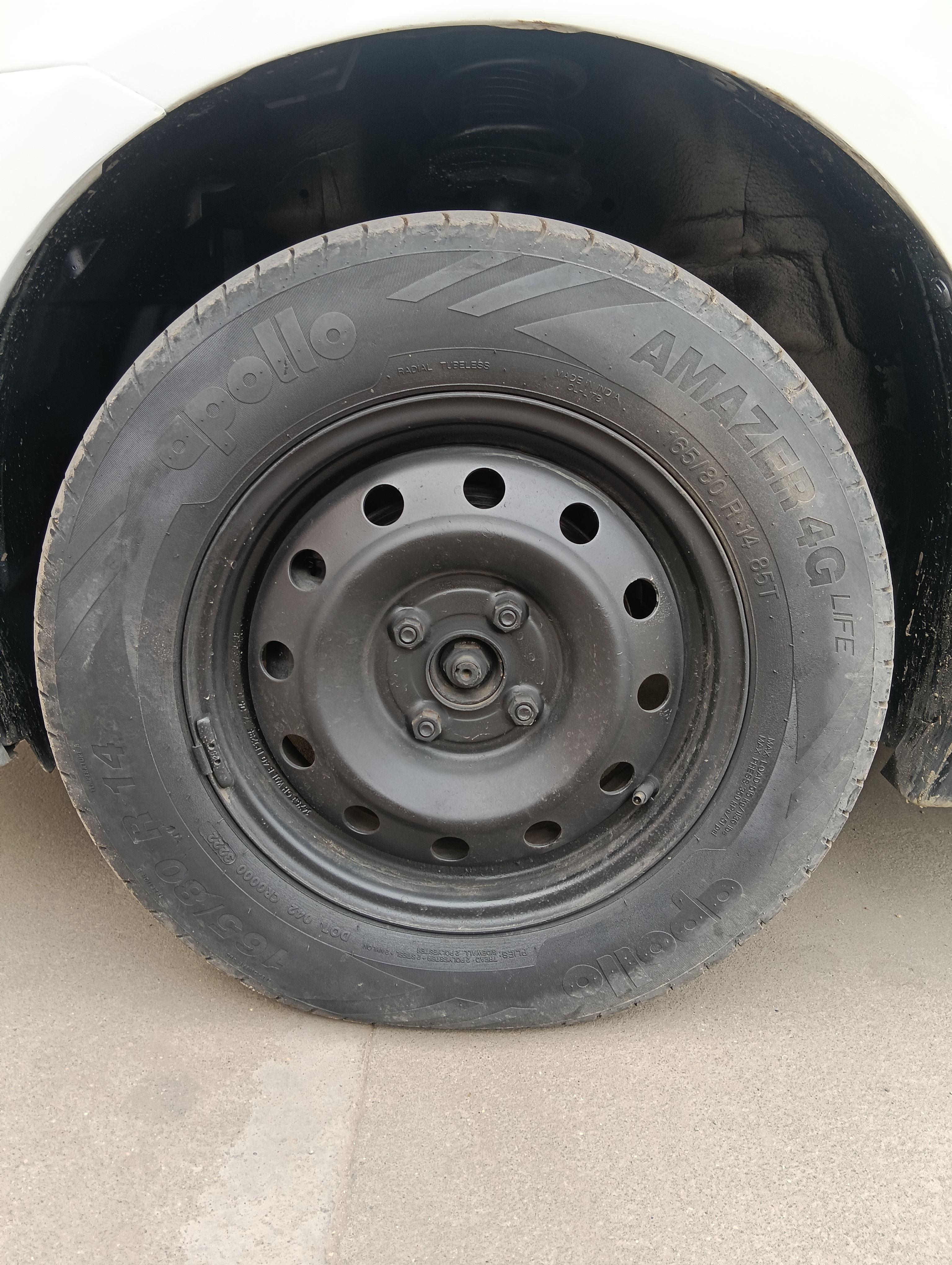 यूज़्ड 2014 मारुति सुजुकी स्विफ्ट, Manglia, Indore 8 यूज़्ड 2014 मारुति सुजुकी स्विफ्ट, Manglia, Indore 8