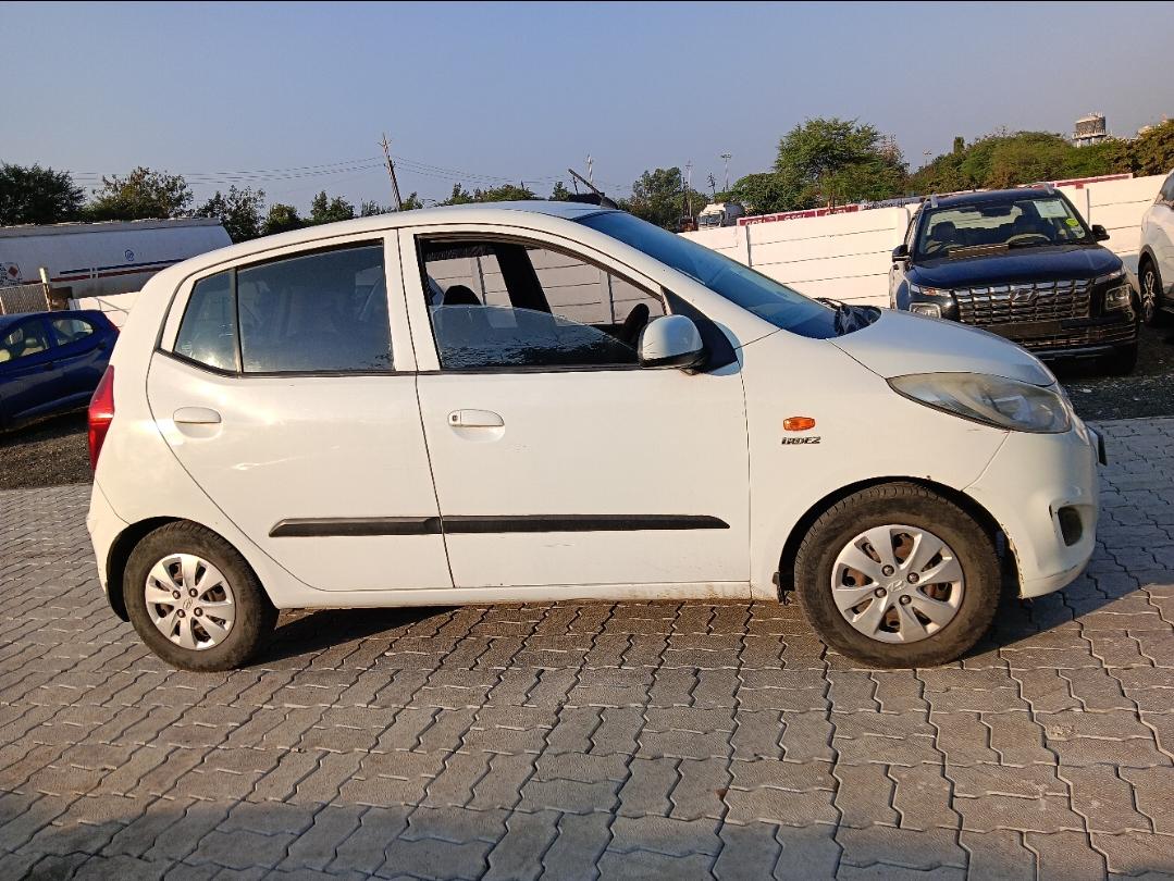 यूज़्ड 2011 ह्युंडई आई10, Manglia, Indore 5 यूज़्ड 2011 ह्युंडई आई10, Manglia, Indore 5