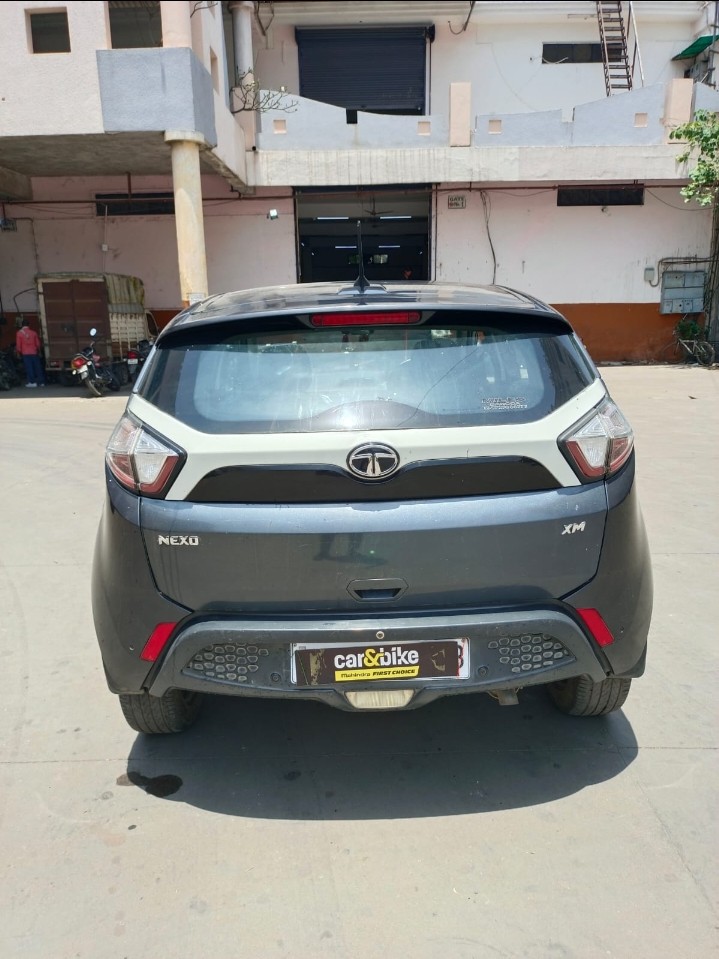 Used 2018 Tata Nexon Used 2018 Tata Nexon