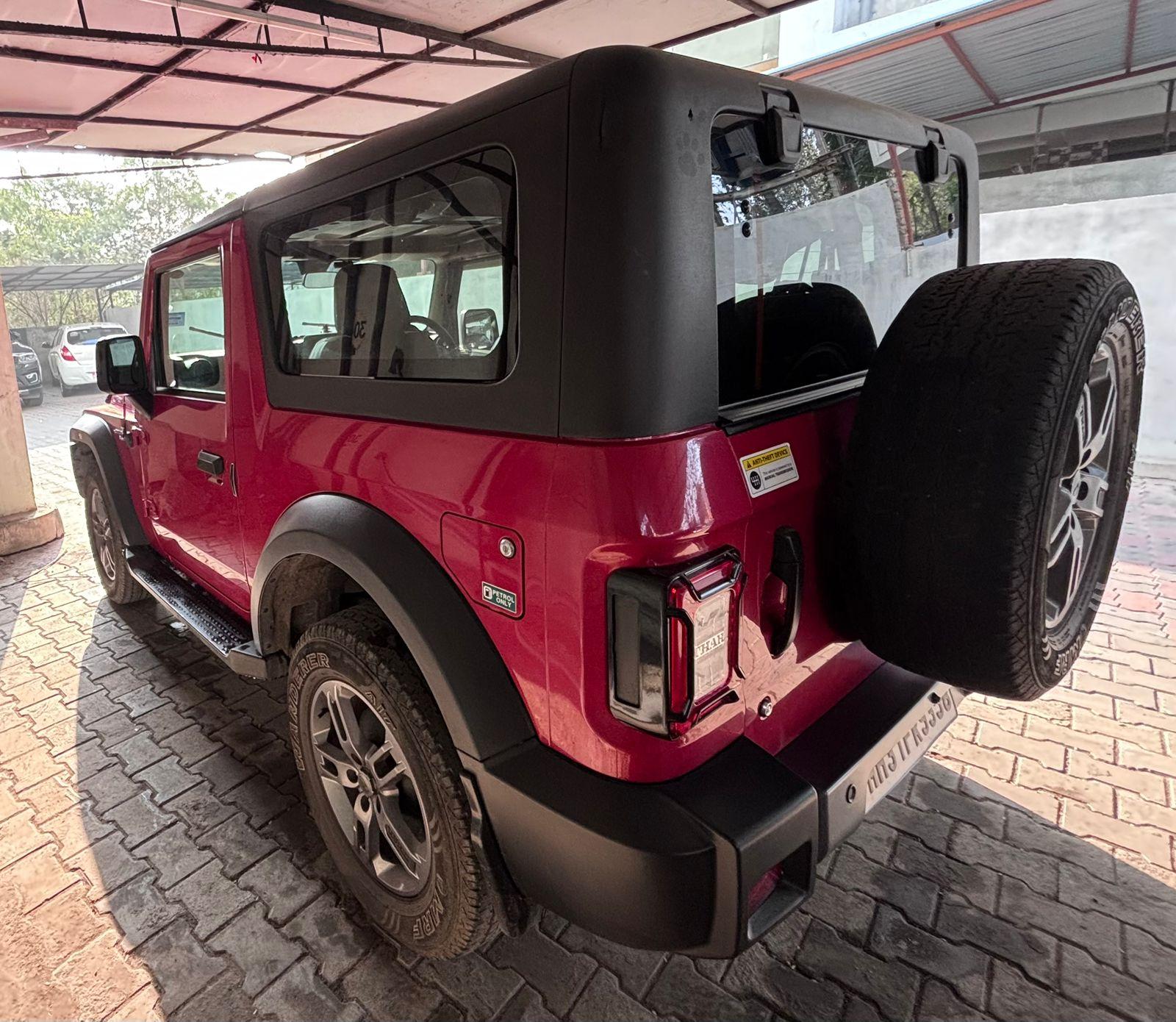 2021 महिंद्रा थार LX Automatic 4 Seater Hard Top 2021 महिंद्रा थार LX Automatic 4 Seater Hard Top