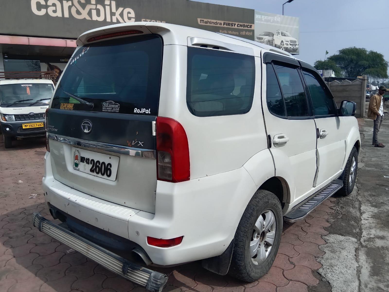 यूज़्ड 2014 टाटा सफारी स्टॉर्म, Arniya Khurd, Shujalpur 4 यूज़्ड 2014 टाटा सफारी स्टॉर्म, Arniya Khurd, Shujalpur 4