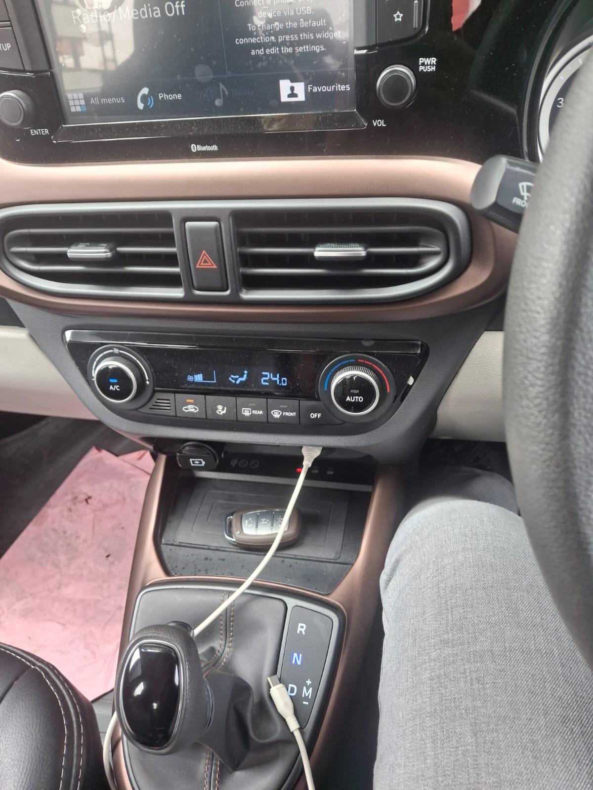 यूज़्ड 2021 ह्युंडई ओरा, Maradu, Kochi 3 यूज़्ड 2021 ह्युंडई ओरा, Maradu, Kochi 3