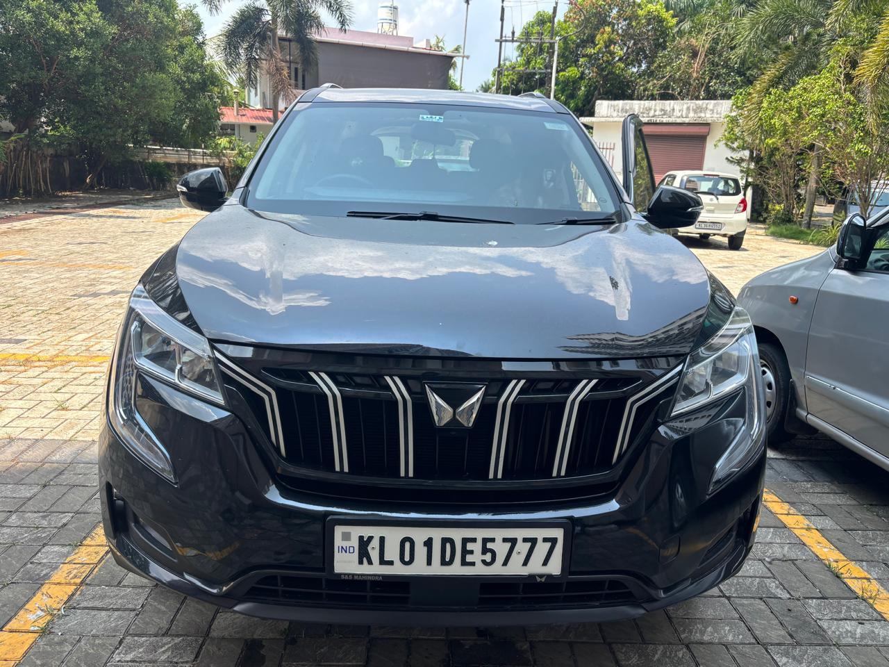 2024 महिंद्रा एक्सयूवी700 MX Diesel 5 STR 2024 महिंद्रा एक्सयूवी700 MX Diesel 5 STR