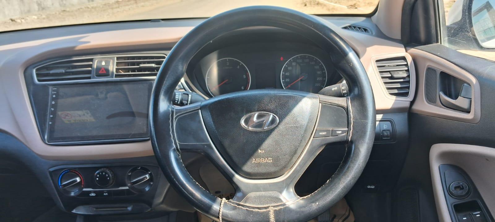 यूज़्ड 2018 ह्युंडई आई20 एक्टिव, Patanjali Yogpeeth, Haridwar 12 यूज़्ड 2018 ह्युंडई आई20 एक्टिव, Patanjali Yogpeeth, Haridwar 12