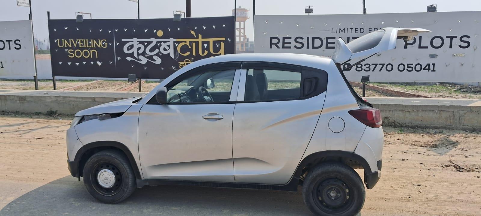 यूज़्ड 2016 महिंद्रा केयूवी 100, Patanjali Yogpeeth, Haridwar 5 यूज़्ड 2016 महिंद्रा केयूवी 100, Patanjali Yogpeeth, Haridwar 5