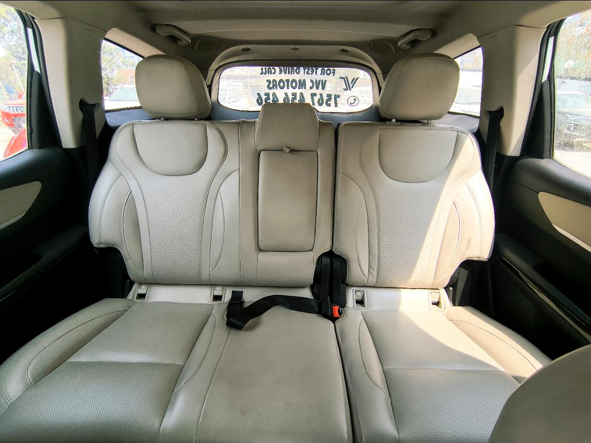 यूज़्ड 2023 महिंद्रा एक्सयूवी700, Cyberabad, Hyderabad 14 यूज़्ड 2023 महिंद्रा एक्सयूवी700, Cyberabad, Hyderabad 14