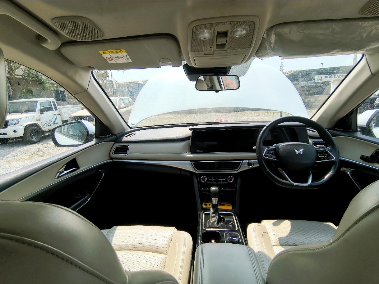 यूज़्ड 2023 महिंद्रा एक्सयूवी700, Cyberabad, Hyderabad 11 यूज़्ड 2023 महिंद्रा एक्सयूवी700, Cyberabad, Hyderabad 11