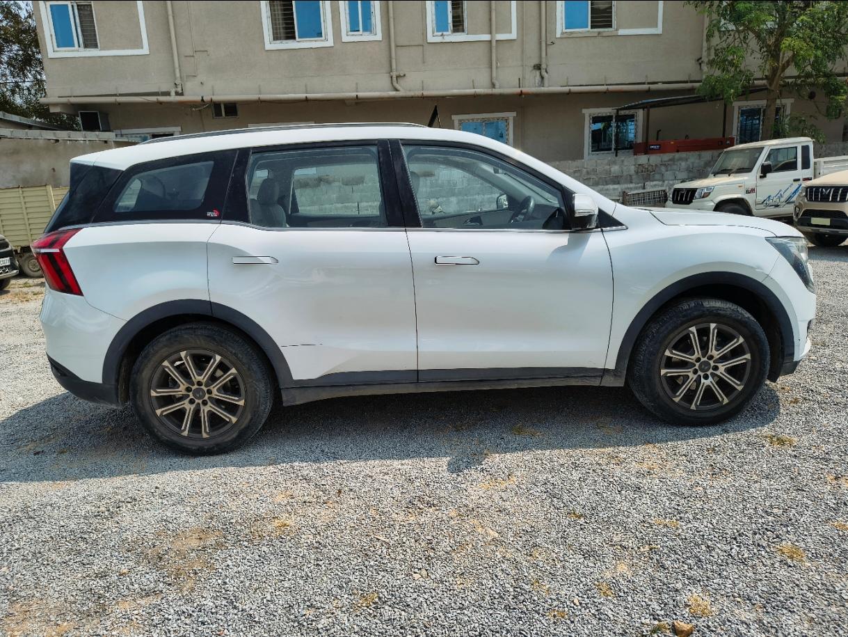 यूज़्ड 2023 महिंद्रा एक्सयूवी700, Cyberabad, Hyderabad 5 यूज़्ड 2023 महिंद्रा एक्सयूवी700, Cyberabad, Hyderabad 5