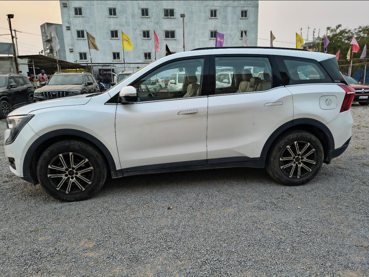 यूज़्ड 2023 महिंद्रा एक्सयूवी700, Cyberabad, Hyderabad 1 यूज़्ड 2023 महिंद्रा एक्सयूवी700, Cyberabad, Hyderabad 1