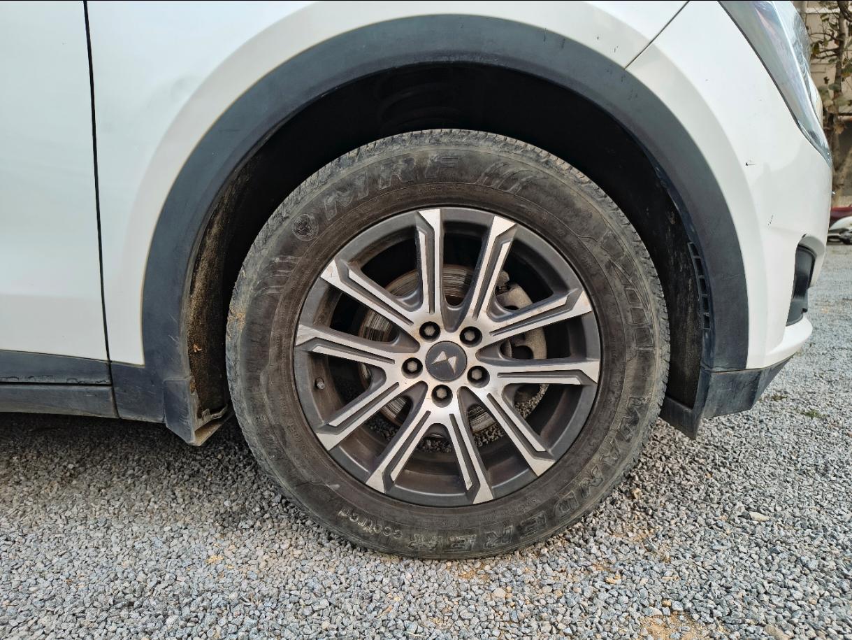 यूज़्ड 2023 महिंद्रा एक्सयूवी700, Cyberabad, Hyderabad 8 यूज़्ड 2023 महिंद्रा एक्सयूवी700, Cyberabad, Hyderabad 8