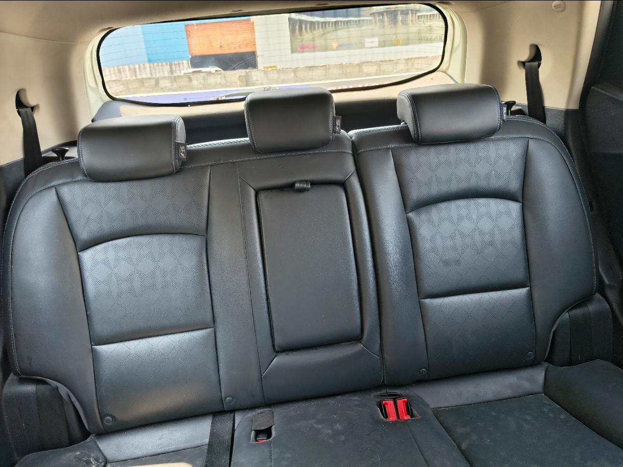 यूज़्ड 2023 महिंद्रा XUV400, Cyberabad, Hyderabad 14 यूज़्ड 2023 महिंद्रा XUV400, Cyberabad, Hyderabad 14