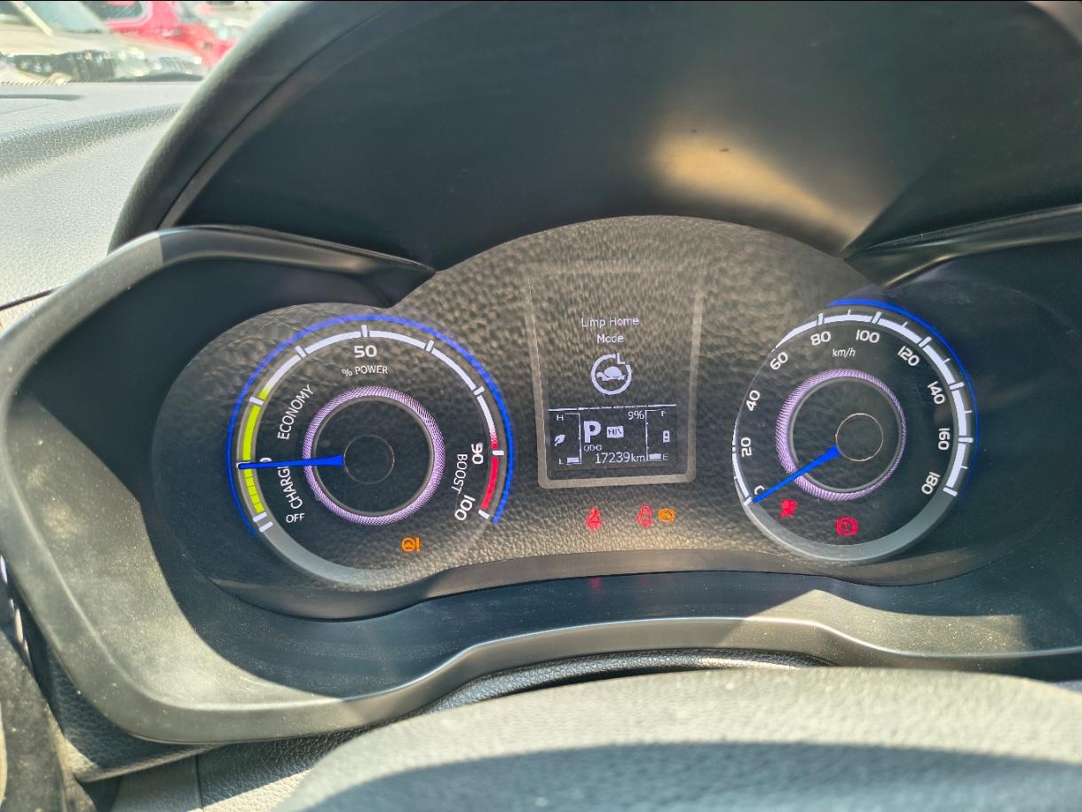 यूज़्ड 2023 महिंद्रा XUV400, Cyberabad, Hyderabad 10 यूज़्ड 2023 महिंद्रा XUV400, Cyberabad, Hyderabad 10