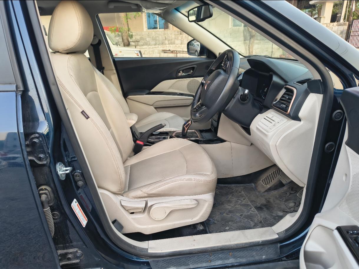 यूज़्ड 2024 महिंद्रा XUV400, Cyberabad, Hyderabad 16 यूज़्ड 2024 महिंद्रा XUV400, Cyberabad, Hyderabad 16