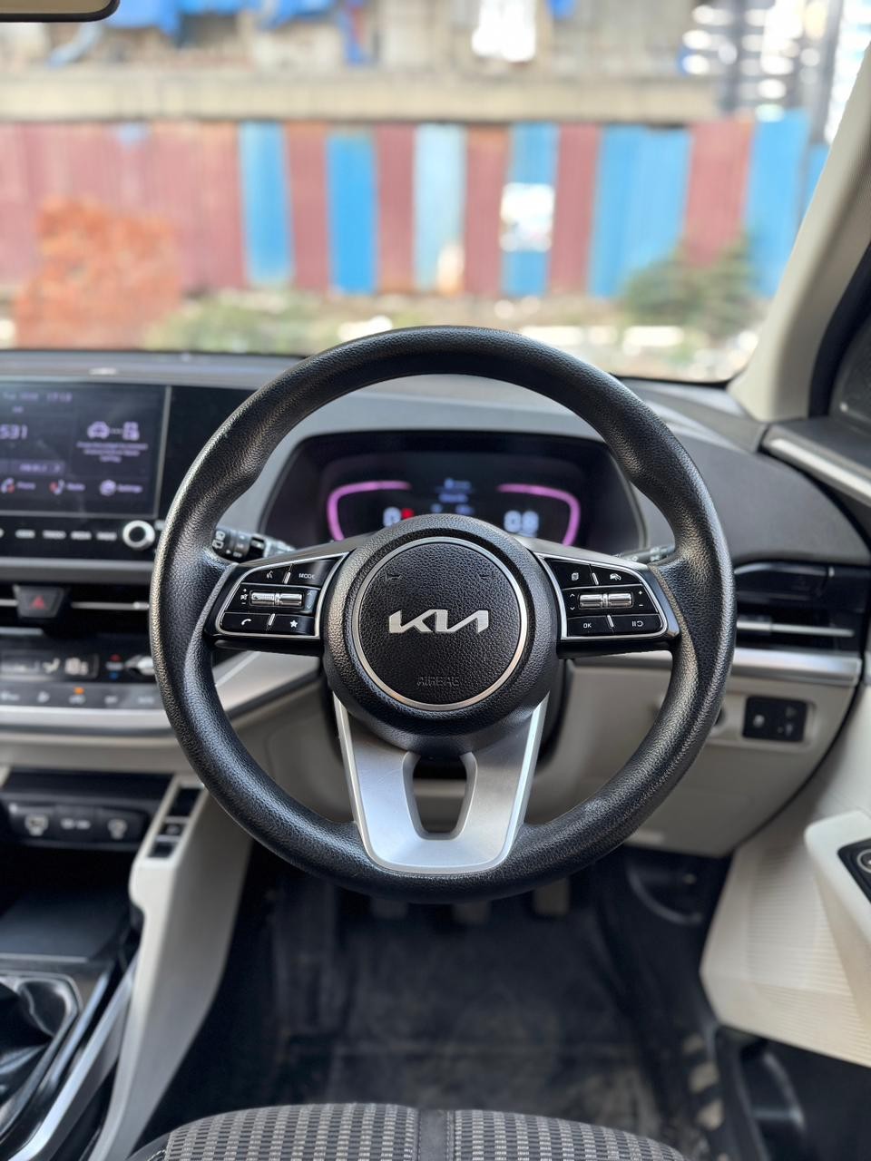 Used 2022 Kia Carens Used 2022 Kia Carens