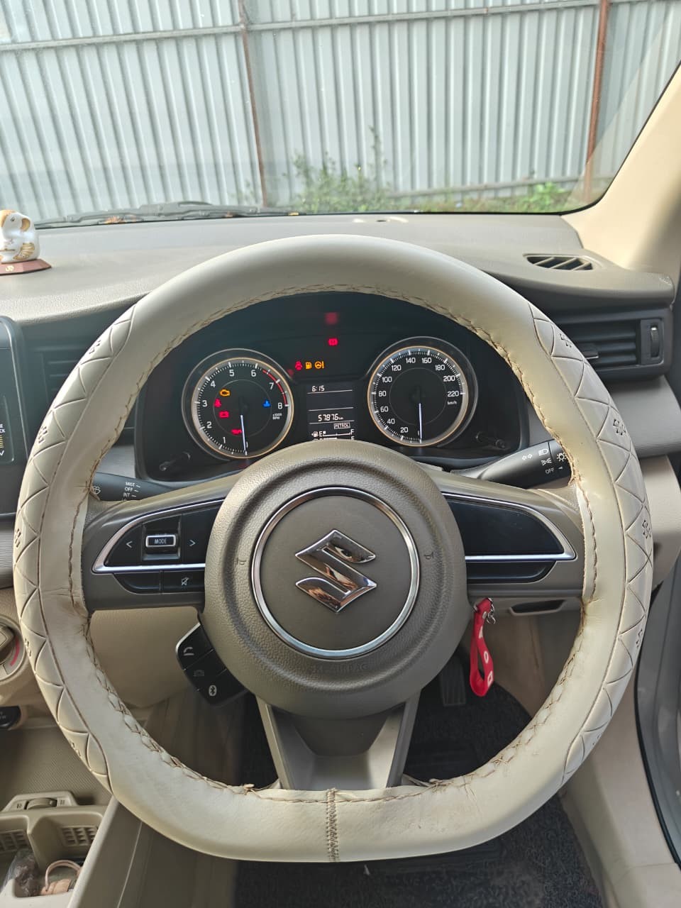 Used 2021 Maruti Suzuki Ertiga Used 2021 Maruti Suzuki Ertiga