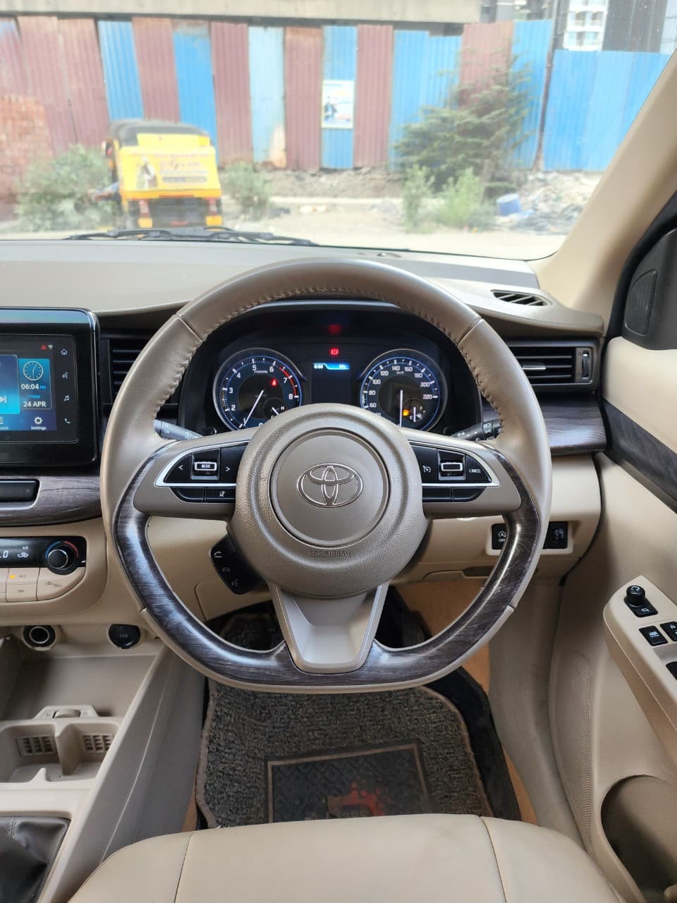 Used 2024 Toyota Rumion Used 2024 Toyota Rumion