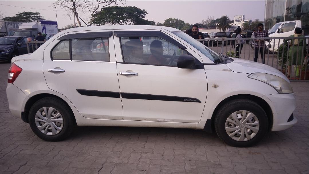 यूज़्ड 2021 मारुति सुजुकी स्विफ्ट डिज़ायर, A.Katapali, Sambalpur 5 यूज़्ड 2021 मारुति सुजुकी स्विफ्ट डिज़ायर, A.Katapali, Sambalpur 5