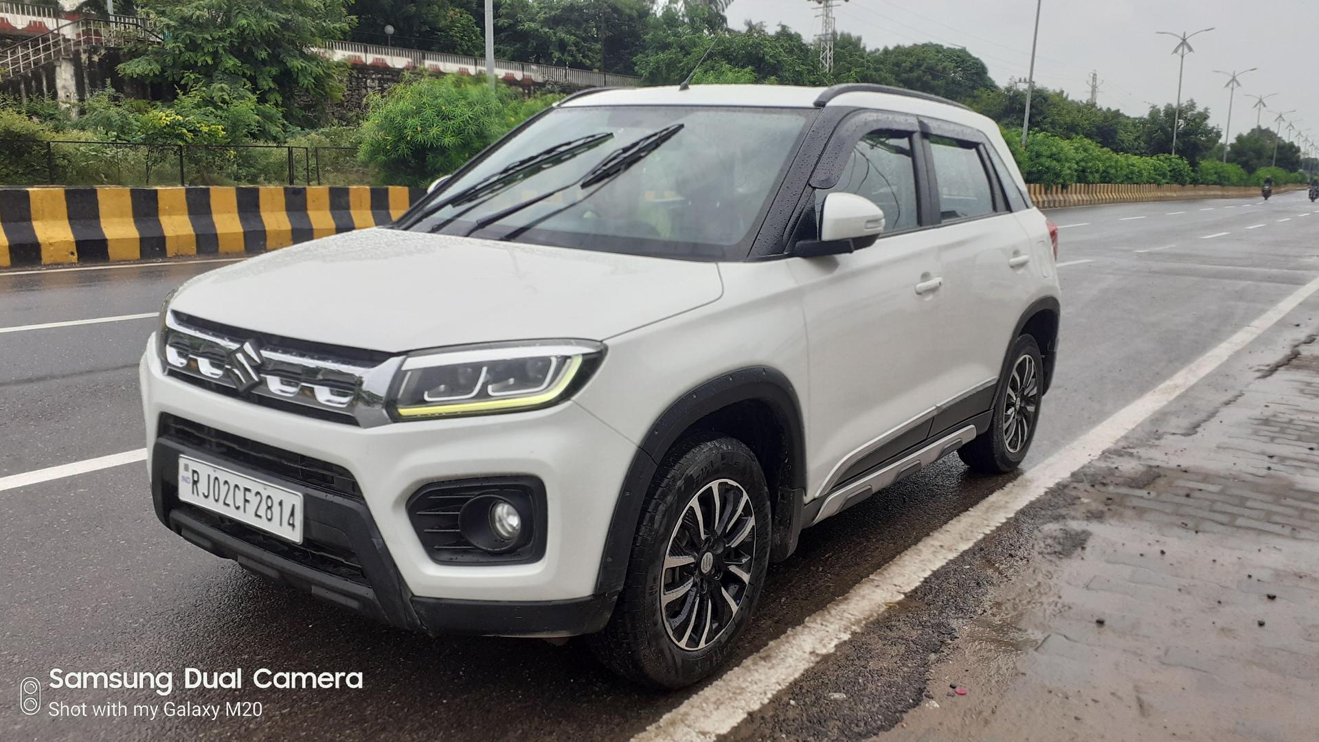 2020 मारुति सुजुकी विटारा ब्रेज़ा VXI 2020 मारुति सुजुकी विटारा ब्रेज़ा VXI