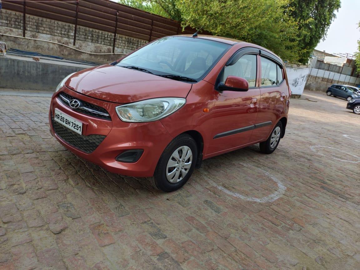 2011 ह्युंडई आई10 1.2 Magna MT 2011 ह्युंडई आई10 1.2 Magna MT