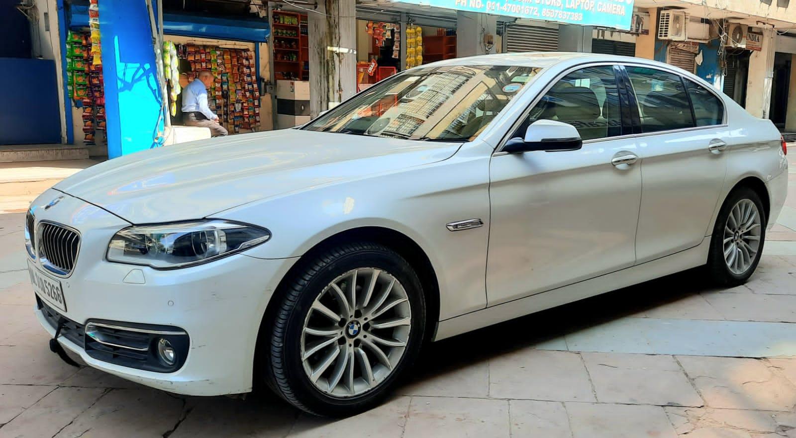 2013 बीएमडब्ल्यू 5 सीरीज 525d 2013 बीएमडब्ल्यू 5 सीरीज 525d