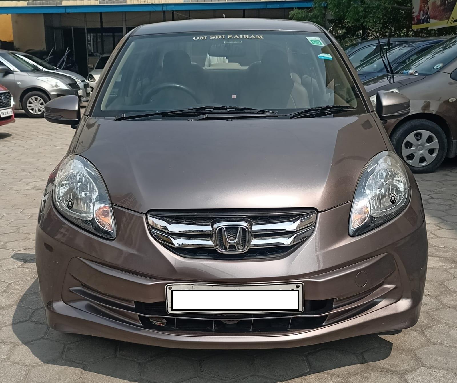 2015 होंडा अमेज़ S MT Petrol BS IV 2015 होंडा अमेज़ S MT Petrol BS IV