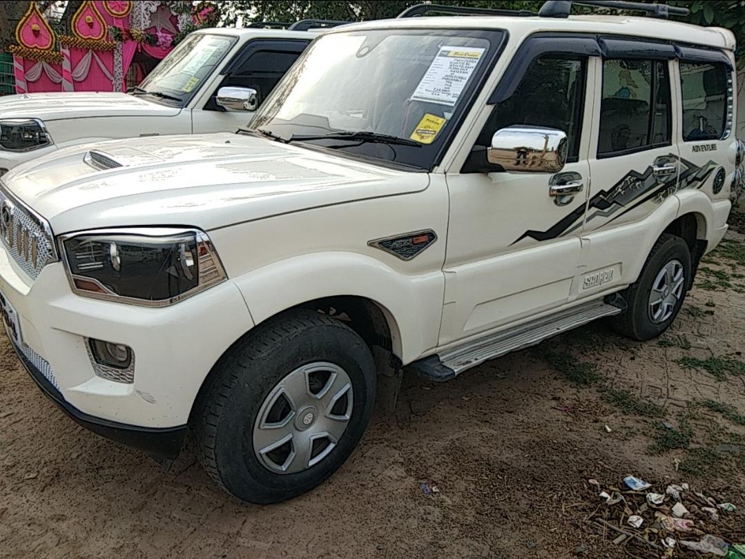 2016 महिंद्रा स्कॉर्पियो S2 2WD 2016 महिंद्रा स्कॉर्पियो S2 2WD