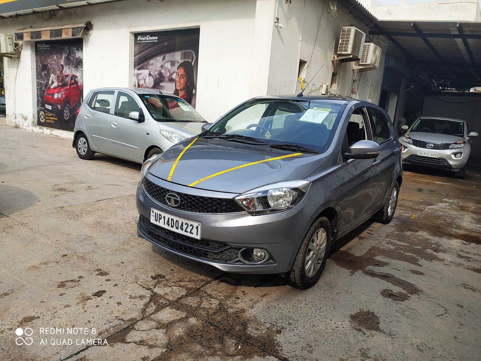 2018 टाटा टियागो Revotron XB 2018 टाटा टियागो Revotron XB